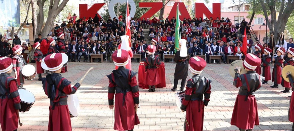 KOZAN’DA CUMHURİYET BAYRAMI KUTLANDI