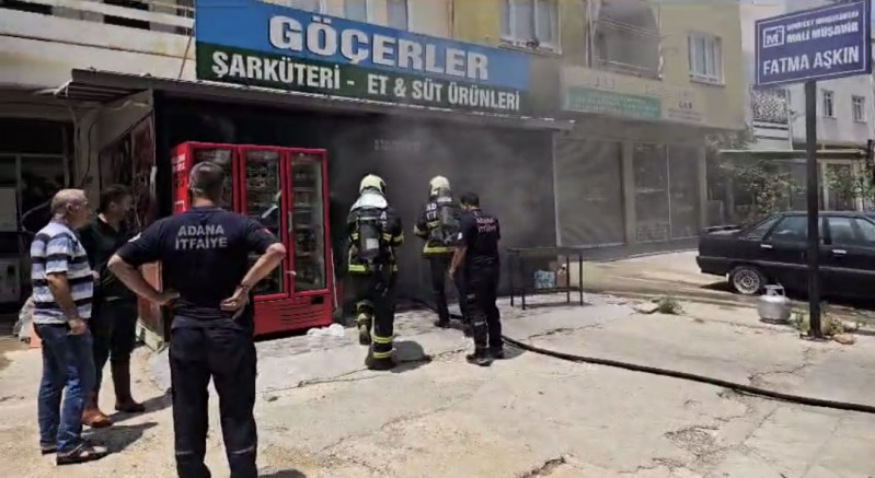 KOZAN'DA İŞ YERİNDE YANGIN PANİĞİ